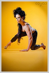 maria-wattel-tall-amazon-female-bodybuilder (3).jpg